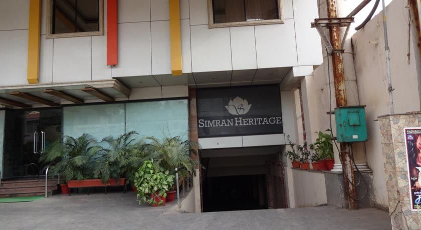 Simran Heritage Raipur  Bagian luar foto