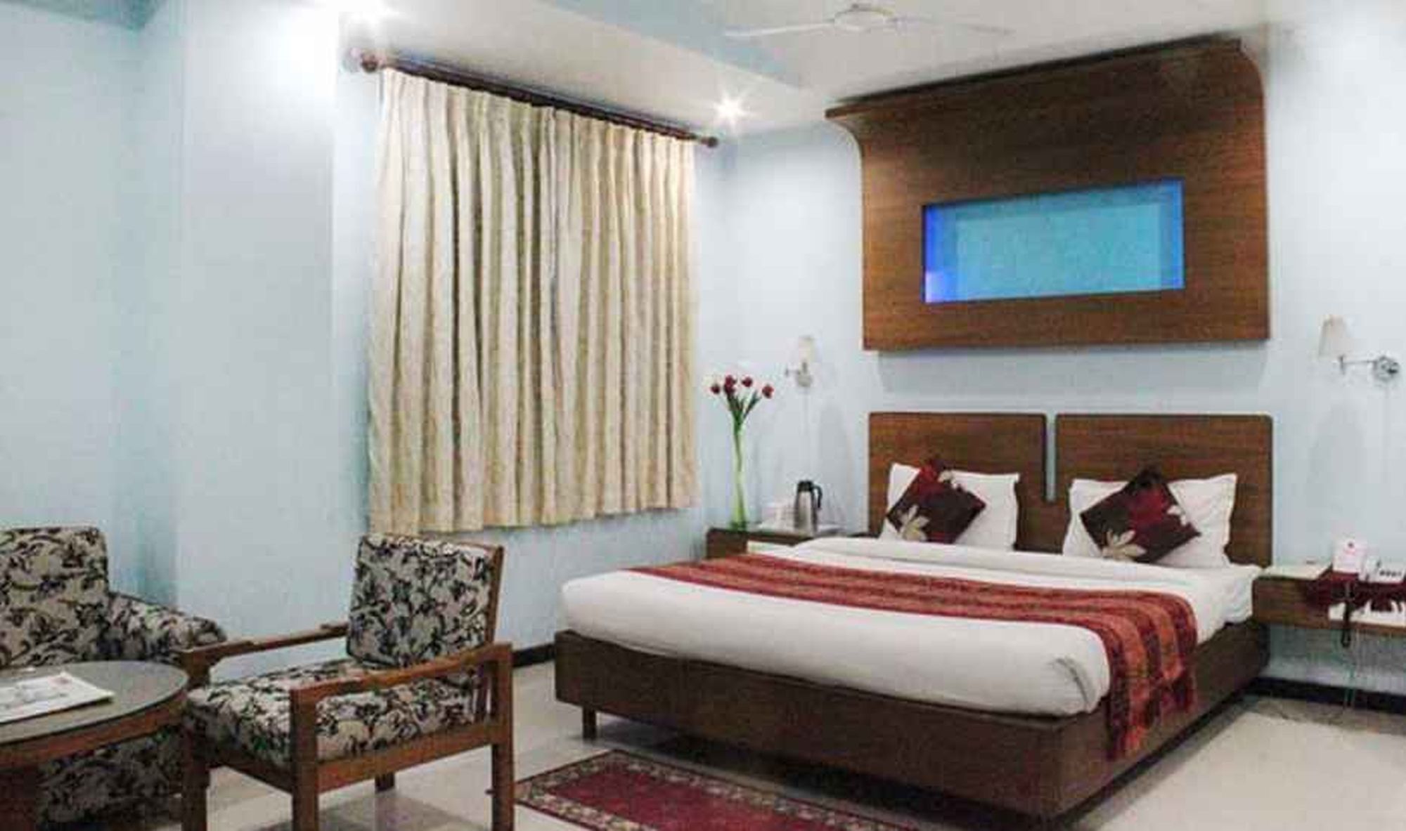 Simran Heritage Raipur  Bagian luar foto
